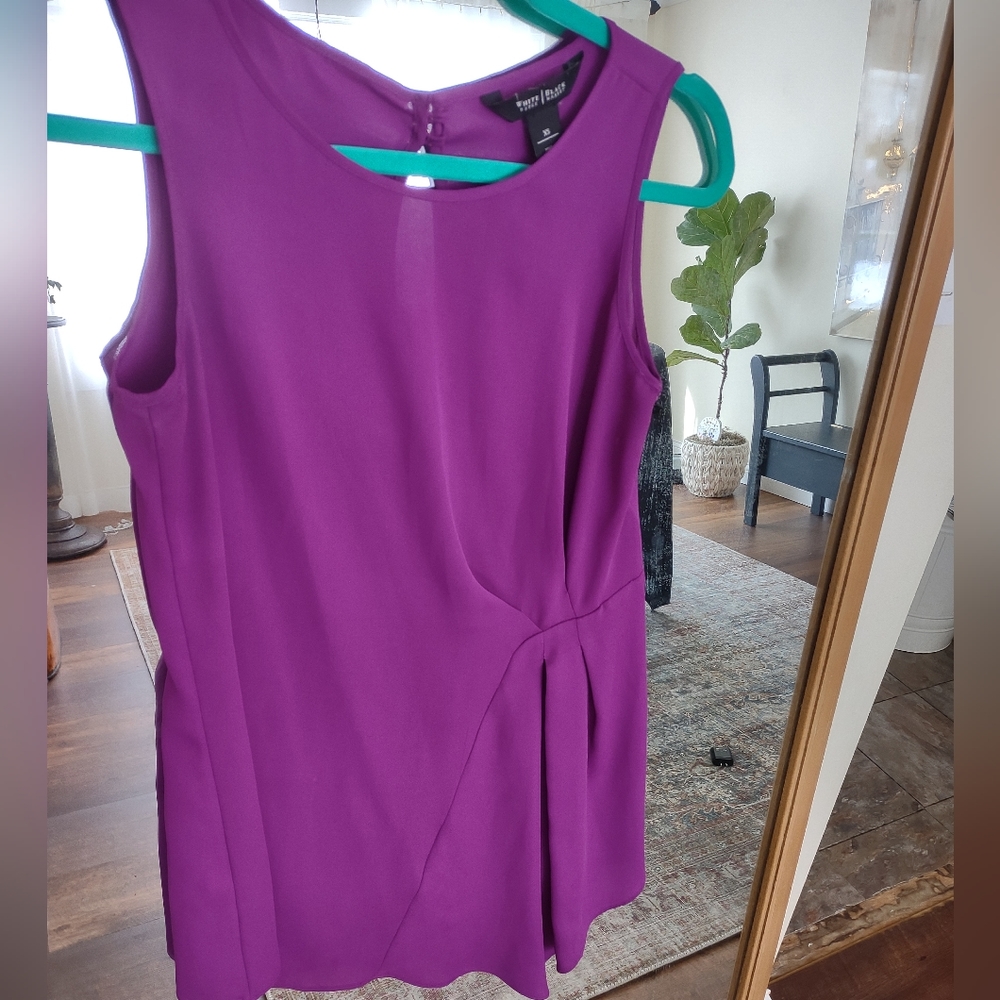 Purple sleeveless top
